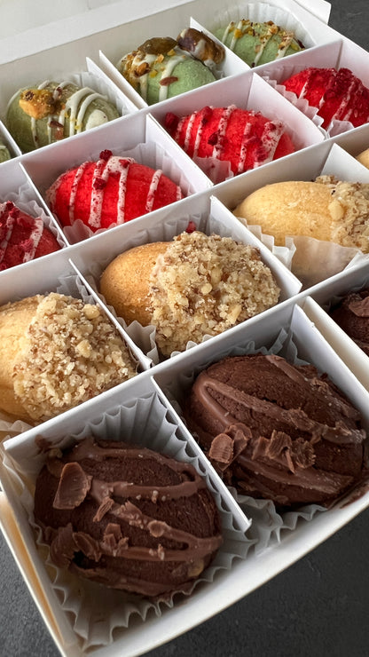 Lovely Oreschki -                                                            PREMIUM Gebäcknüsse (16 Stück/Box)           GLUTENFREE 🌱